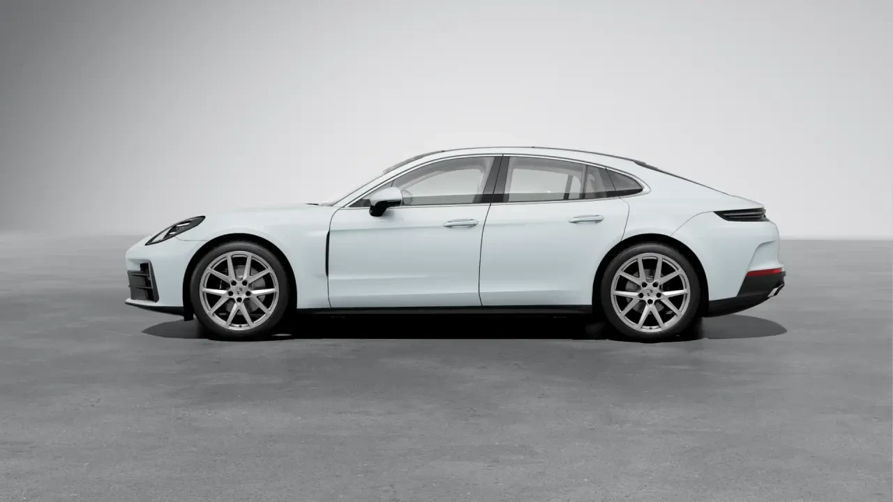 2026 Porsche 976 Panamera - Image 16 of 31