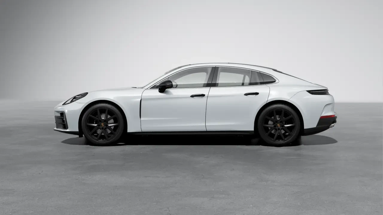 2026 Porsche 976 Panamera - Image 16 of 30