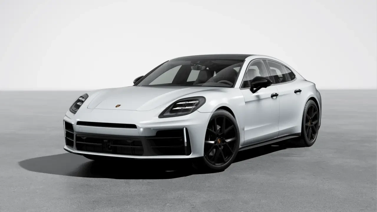 2026 Porsche 976 Panamera - Image 8 of 30