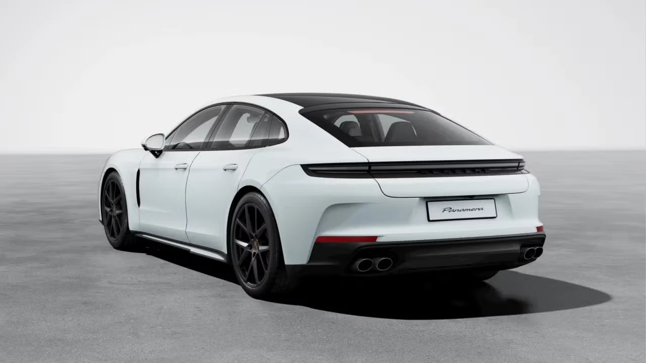 2026 Porsche Panamera - Image 20 of 31