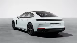 2026 Porsche Panamera - Image 17 of 31