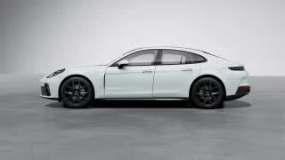 2026 Porsche Panamera - Image 9 of 31