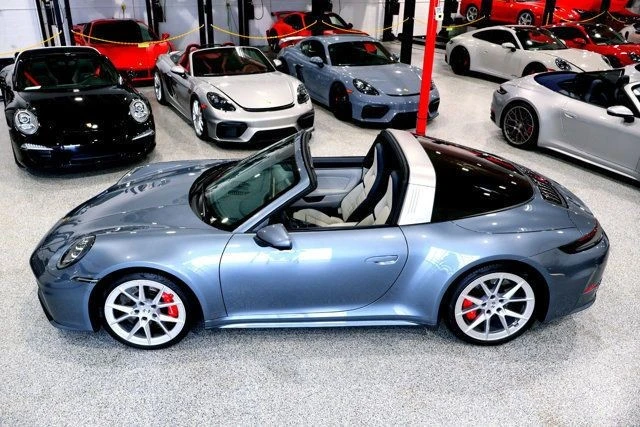2026 Porsche 992 Targa 4 & 4S - Image 6 of 12
