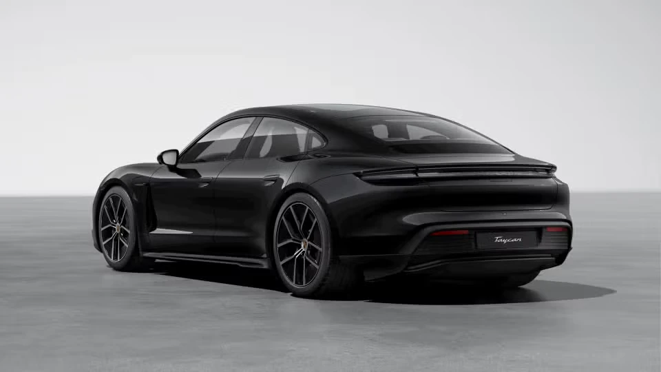 2026 Porsche Taycan 4 - Image 19 of 31