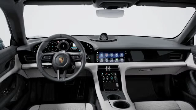 2026 Porsche Taycan 4 - Image 26 of 31