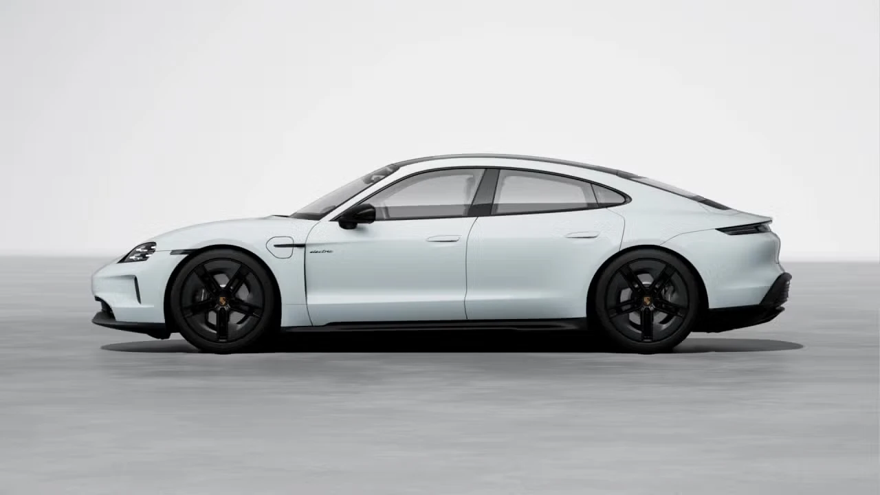 2026 Porsche Taycan 4 - Image 12 of 31