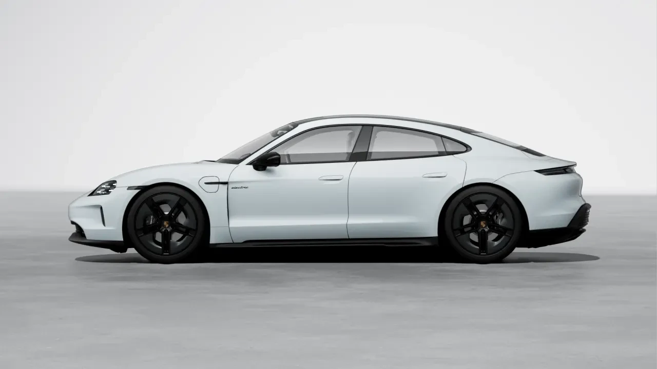 2026 Porsche Taycan 4 - Image 16 of 31