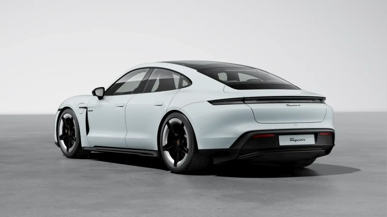 2026 Porsche Taycan 4 - Image 24 of 31