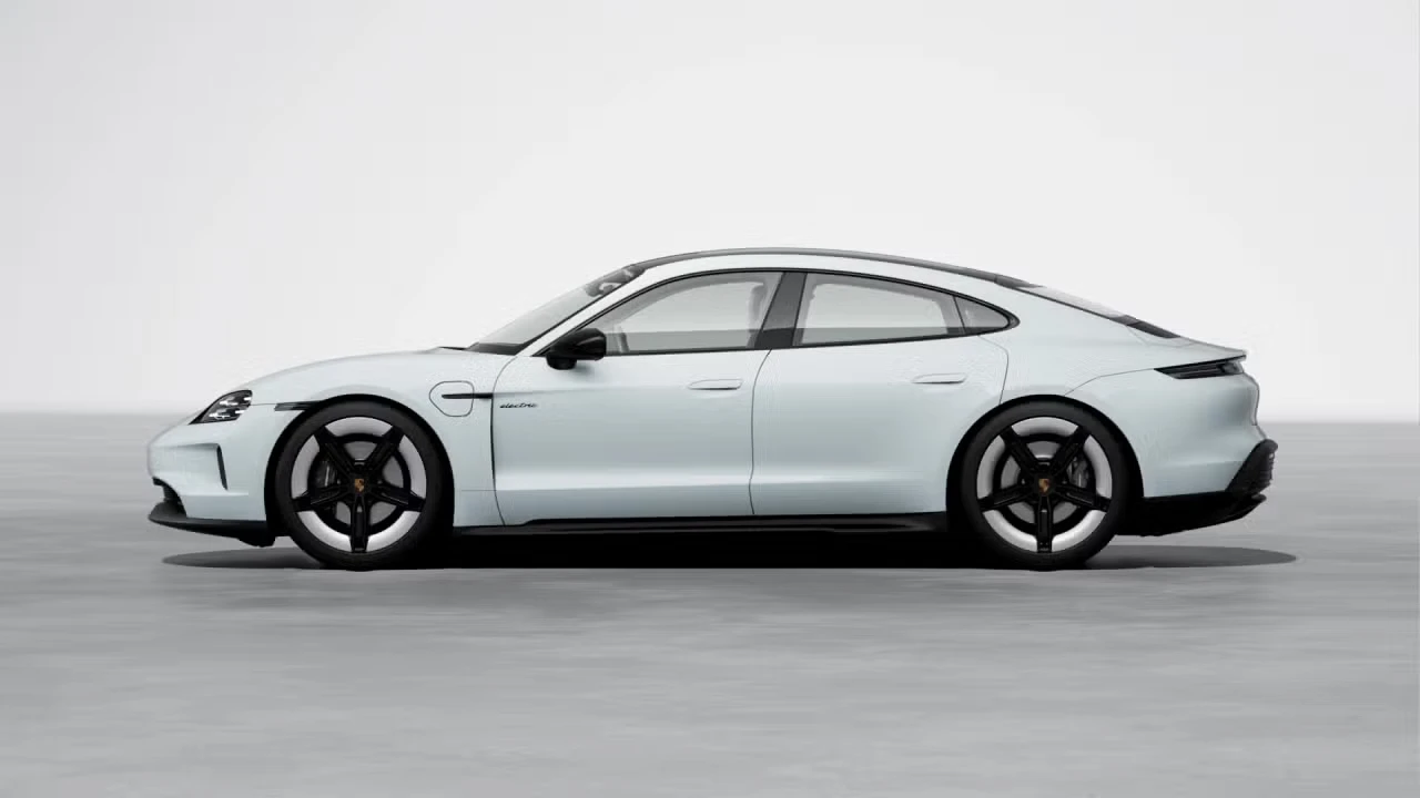 2026 Porsche Taycan 4 - Image 12 of 31