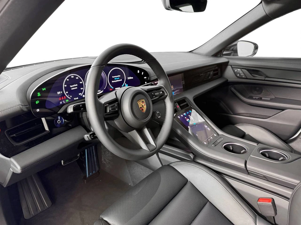 2026 Porsche Taycan 4 - Image 4 of 5