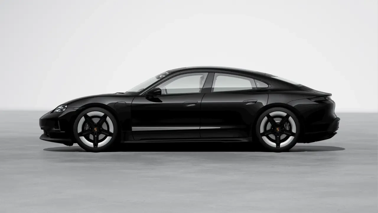 2026 Porsche Taycan 4 - Image 16 of 31