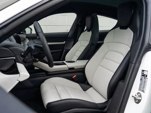 2026 Porsche Taycan 4 - Image 5 of 5