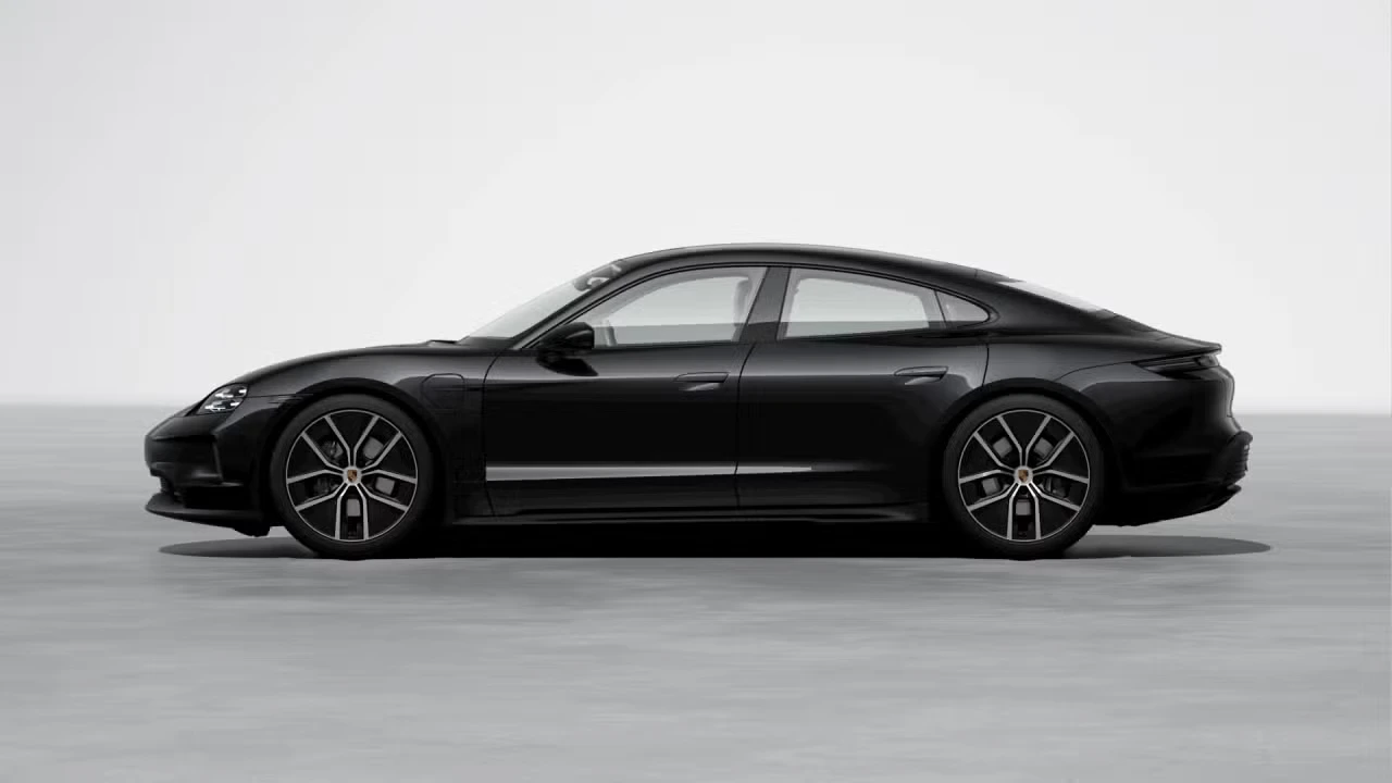 2026 Porsche Taycan 4 - Image 12 of 31