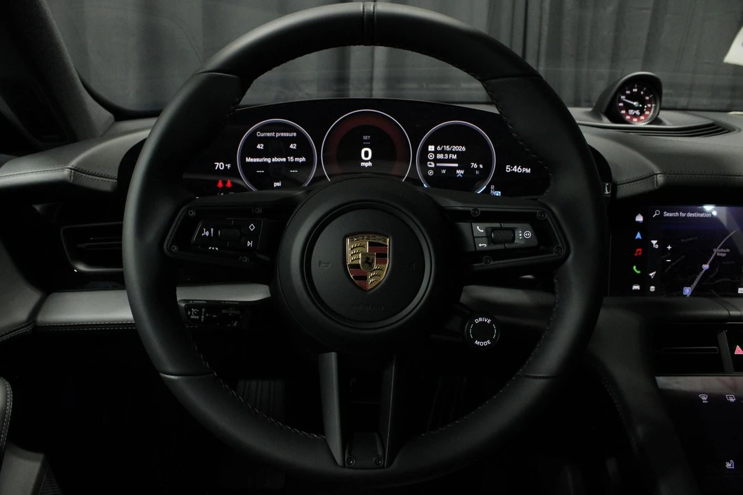 2026 Porsche Taycan 4 - Image 11 of 31