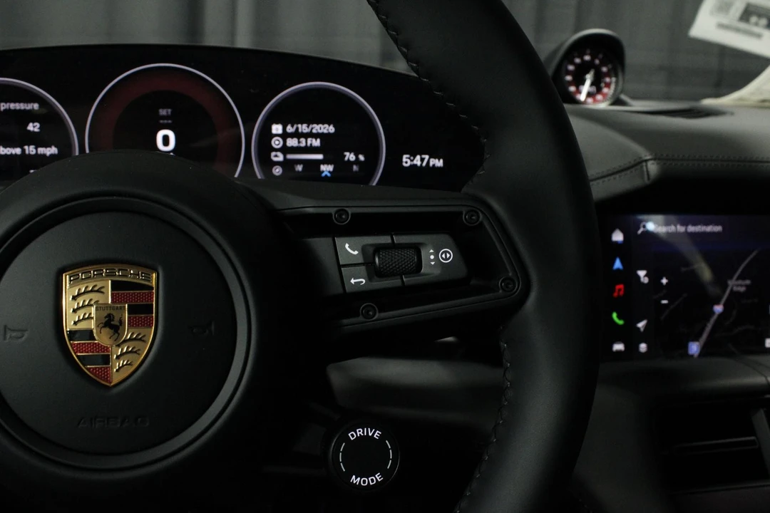 2026 Porsche Taycan 4 - Image 28 of 31