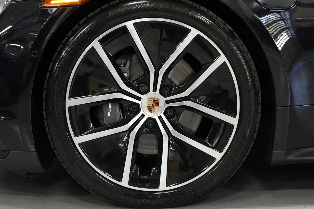 2026 Porsche Taycan 4 - Image 9 of 31