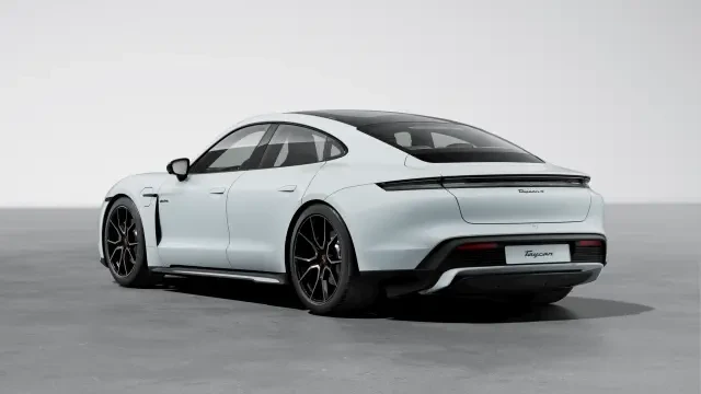 2026 Porsche Taycan 4 - Image 22 of 31