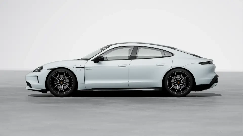 2026 Porsche Taycan 4 - Image 15 of 31