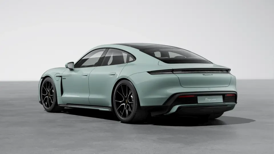 2026 Porsche Taycan 4 - Image 23 of 31