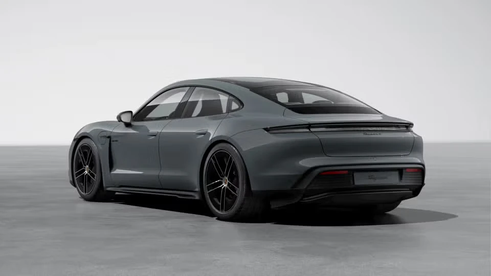 2026 Porsche Taycan 4 - Image 19 of 31