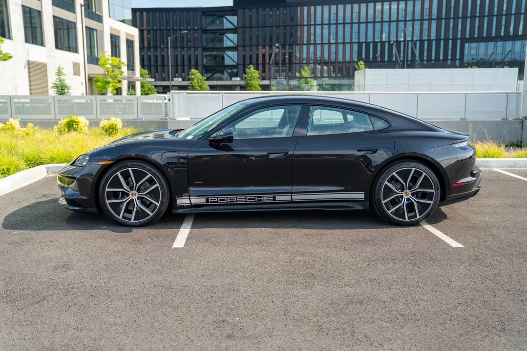 2026 Porsche Taycan 4 - Image 2 of 5