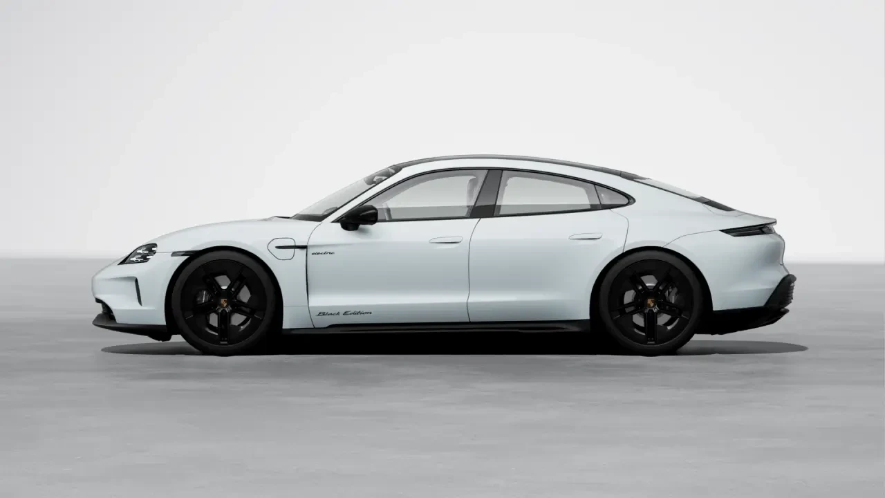 2026 Porsche Taycan 4 - Image 16 of 31