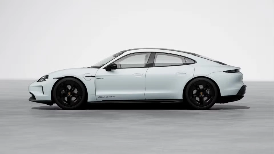 2026 Porsche Taycan 4 - Image 11 of 31