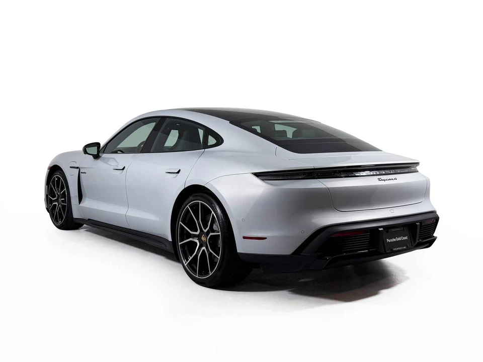 2026 Porsche Taycan 4 - Image 3 of 4