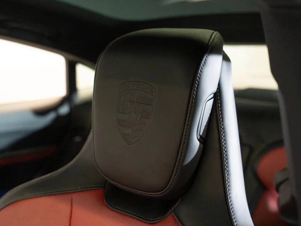 2026 Porsche Taycan 4 - Image 21 of 31