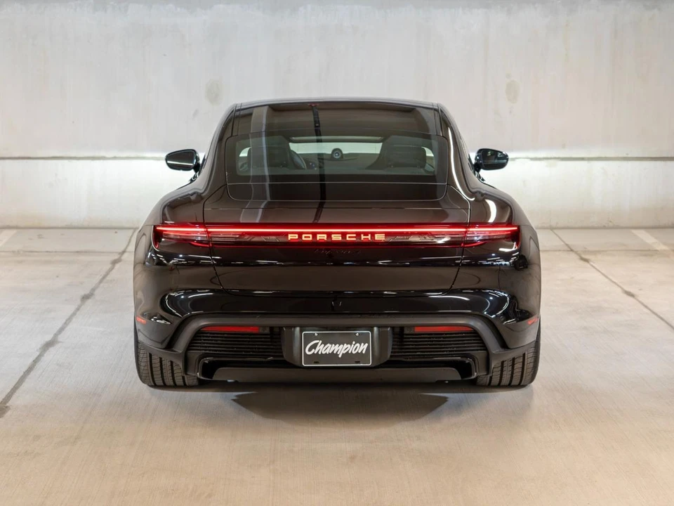 2026 Porsche Taycan 4 - Image 6 of 31