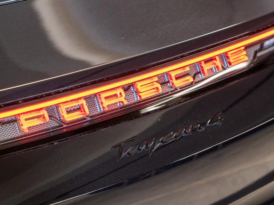 2026 Porsche Taycan 4 - Image 13 of 31