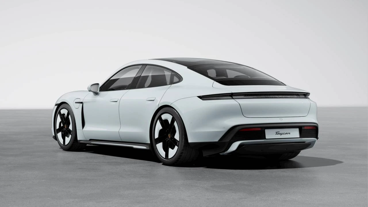 2026 Porsche Taycan 4 - Image 3 of 10