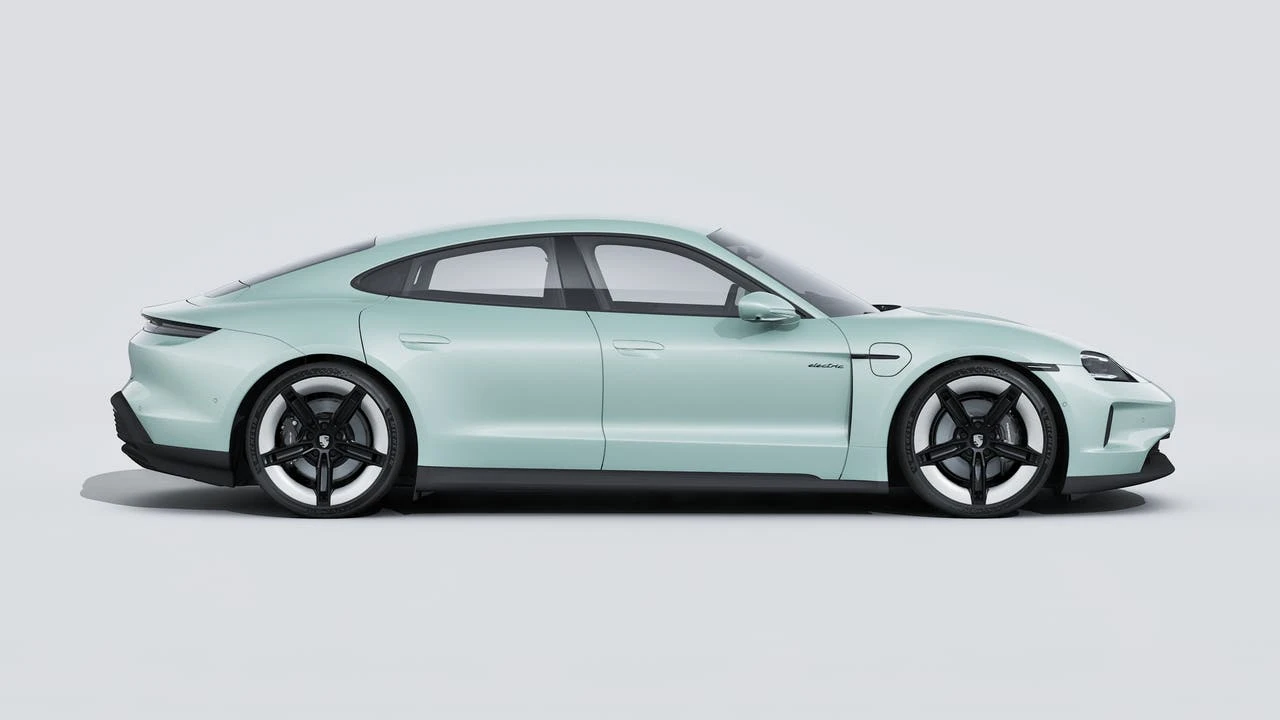 2026 Porsche Taycan 4 - Image 6 of 14