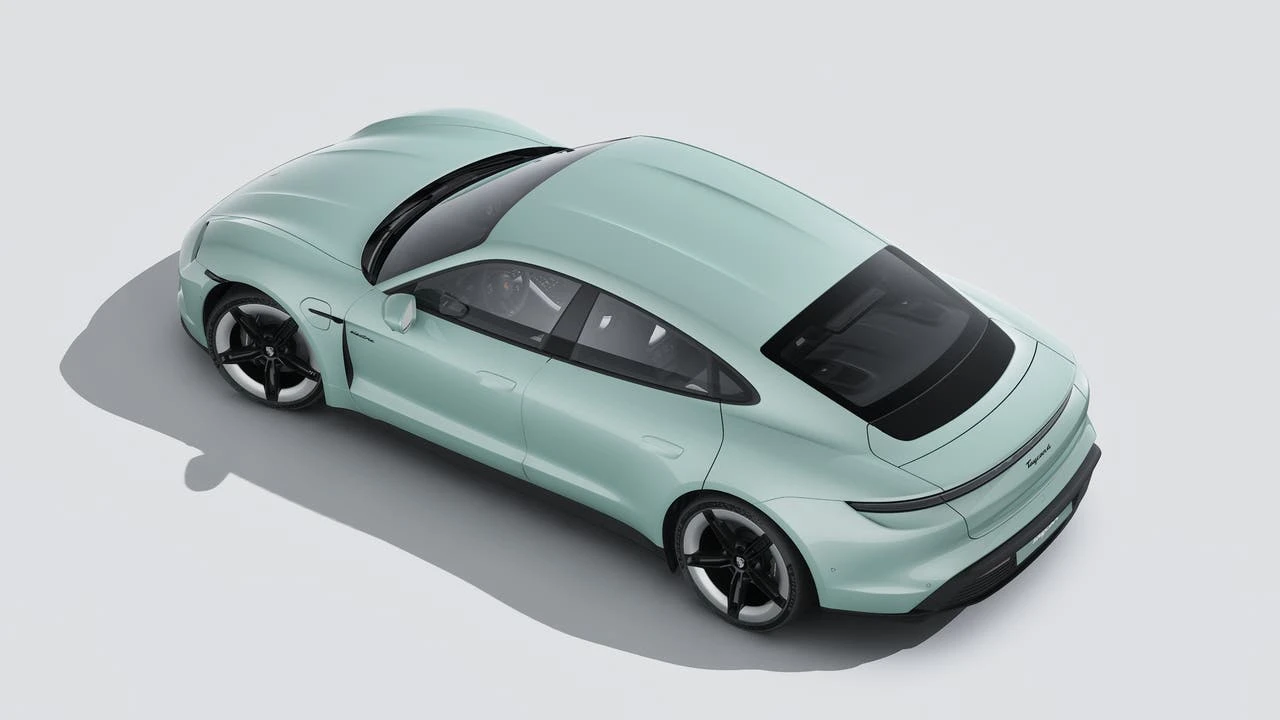 2026 Porsche Taycan 4 - Image 4 of 14
