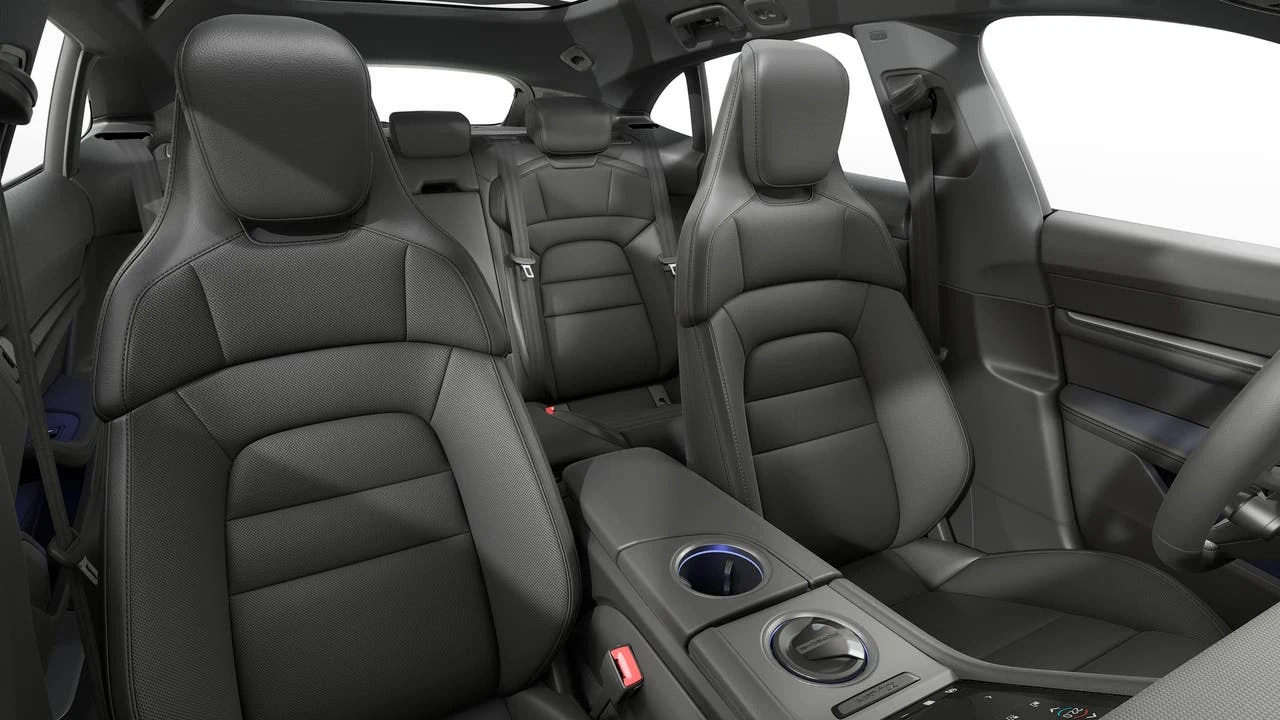 2026 Porsche Taycan Cross Turismo - Image 12 of 14