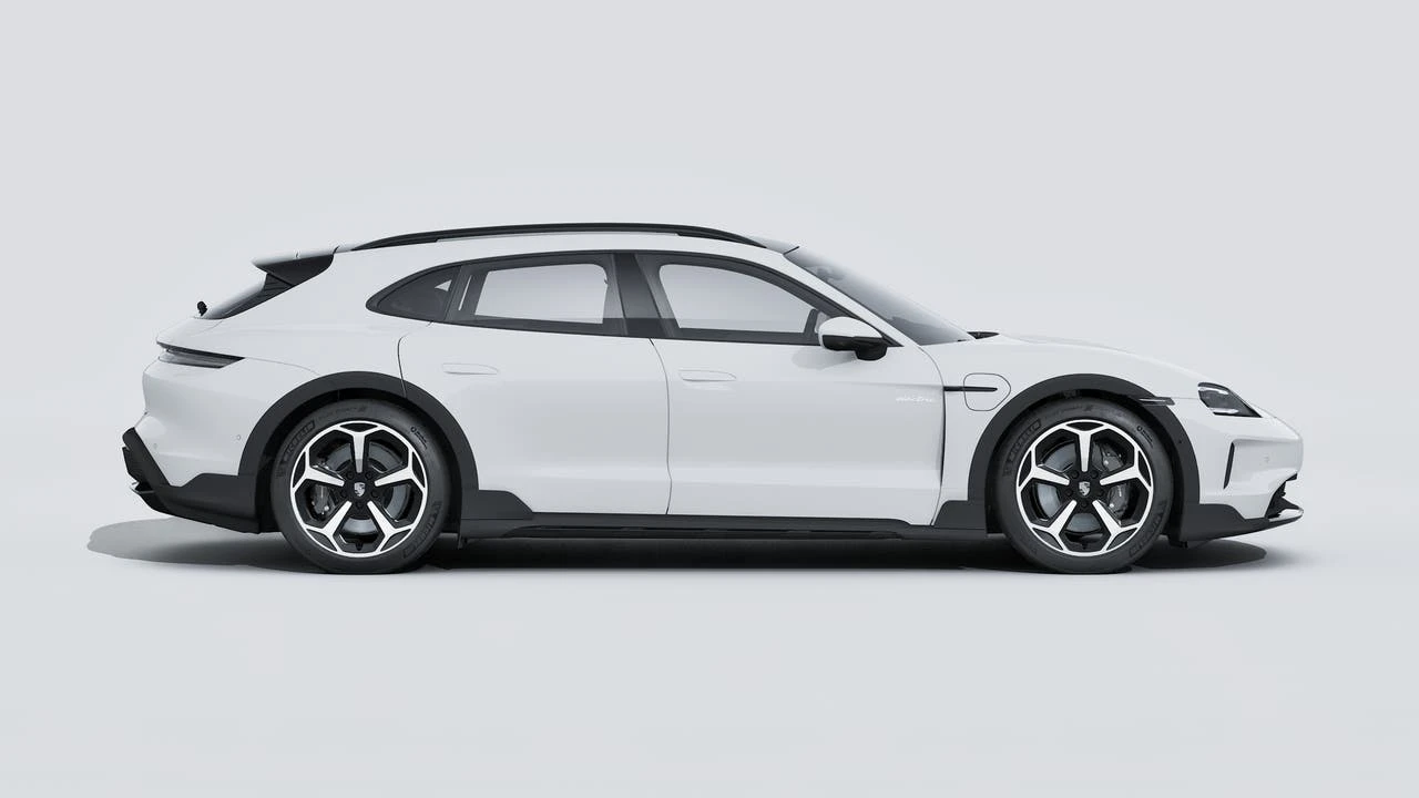 2026 Porsche Taycan Cross Turismo - Image 6 of 14