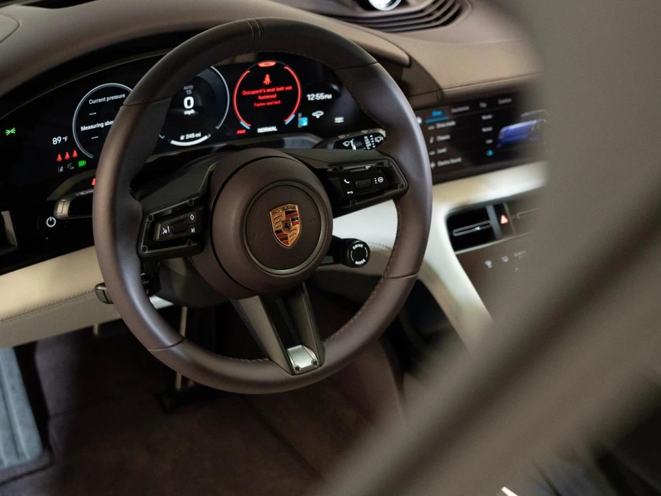 2026 Porsche Taycan Cross Turismo - Image 14 of 29
