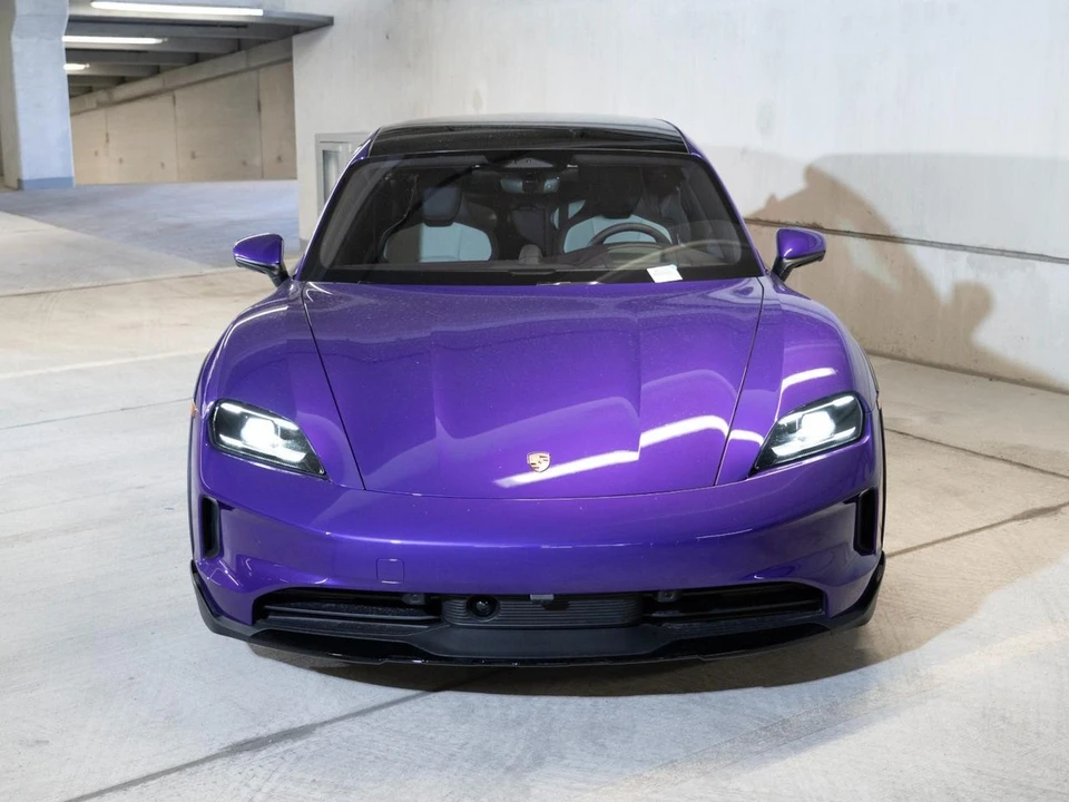 2026 Porsche Taycan Cross Turismo - Image 5 of 29