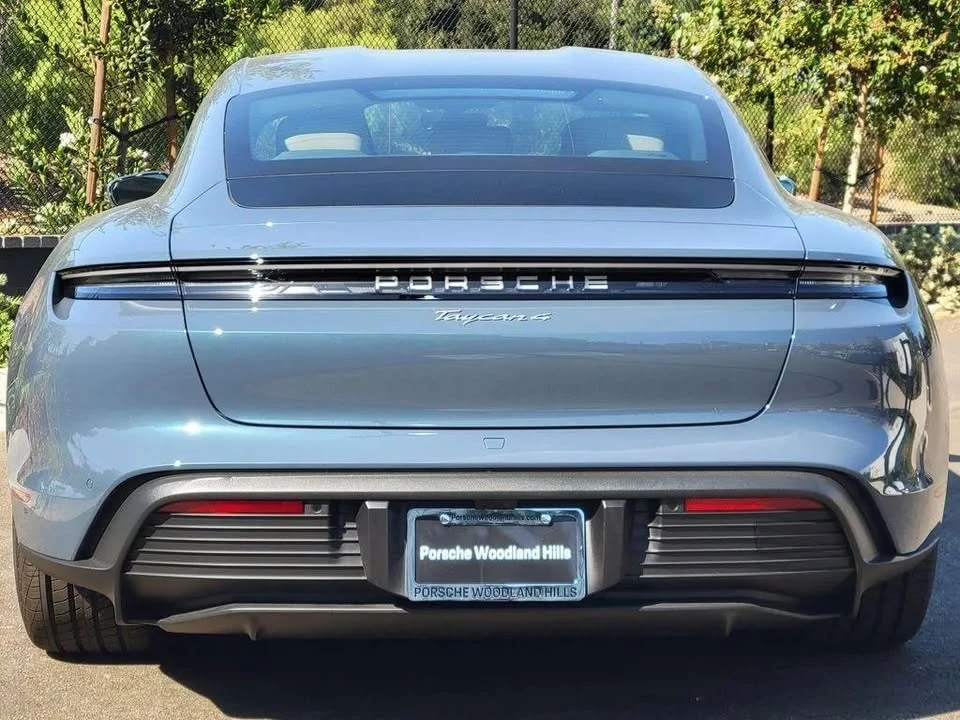 2026 Porsche Taycan 4 - Image 6 of 19