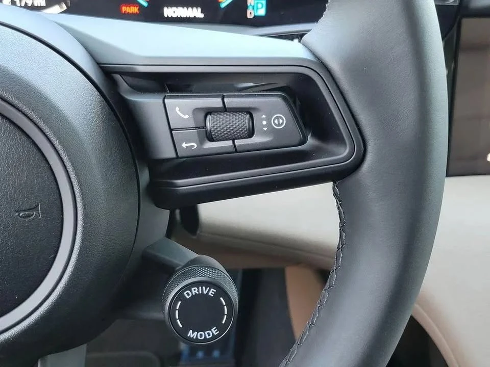 2026 Porsche Taycan 4 - Image 13 of 19