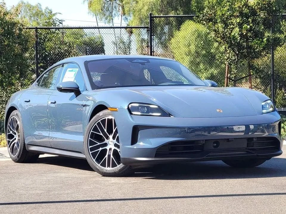 2026 Porsche Taycan 4 - Image 8 of 19