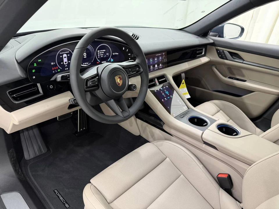 2026 Porsche Taycan 4 - Image 4 of 5
