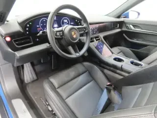 2026 Porsche Taycan 4 - Image 29 of 31