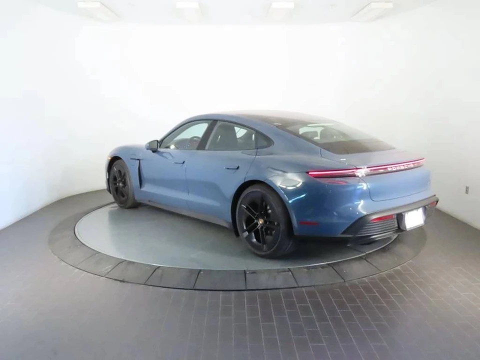 2026 Porsche Taycan 4 - Image 3 of 5