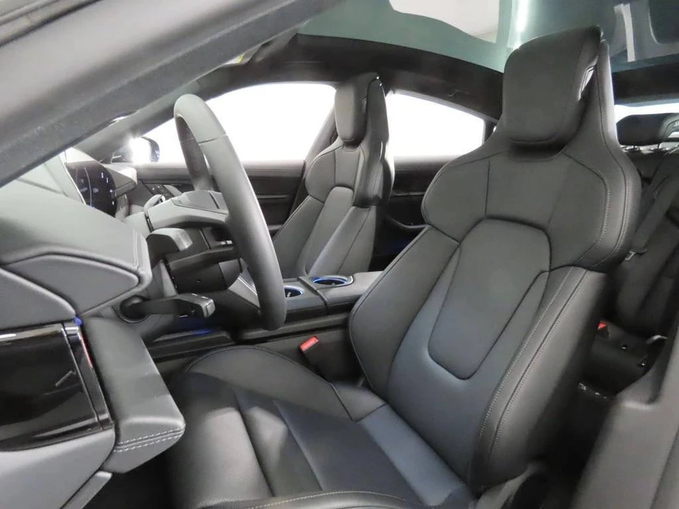 2026 Porsche Taycan 4 - Image 5 of 5
