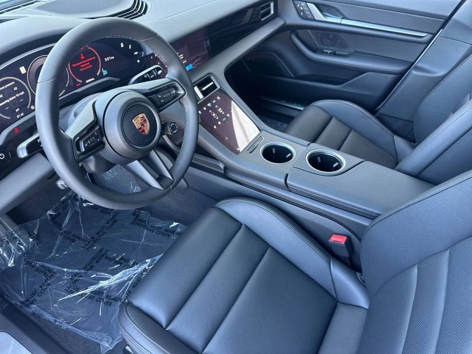 2026 Porsche Taycan 4 - Image 4 of 4