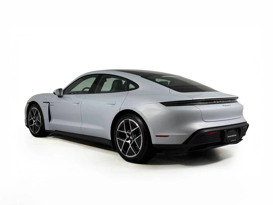 2026 Porsche Taycan 4 - Image 3 of 4