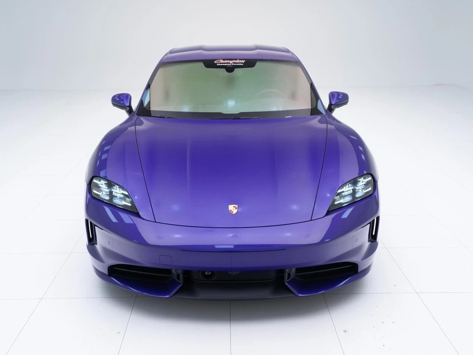 2026 Porsche Taycan 4 - Image 6 of 31