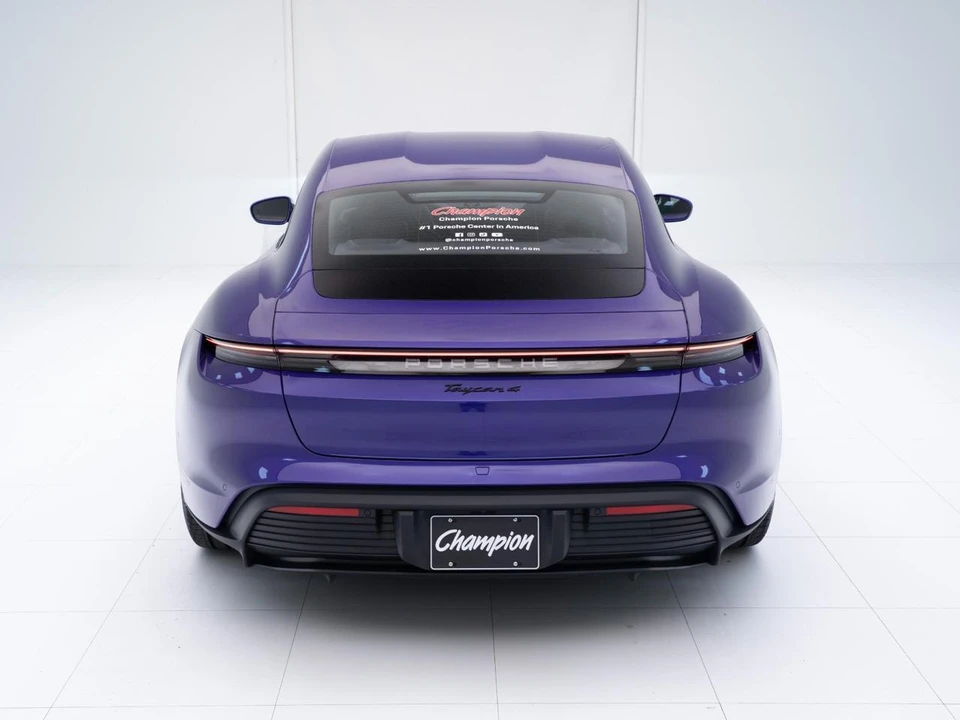 2026 Porsche Taycan 4 - Image 10 of 31