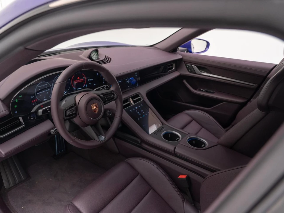 2026 Porsche Taycan 4 - Image 4 of 31